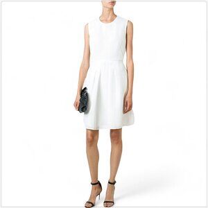 Burberry White Sculpted Mesh Fit and Flare Sleeveless Dress Pockets Summer NEW 6